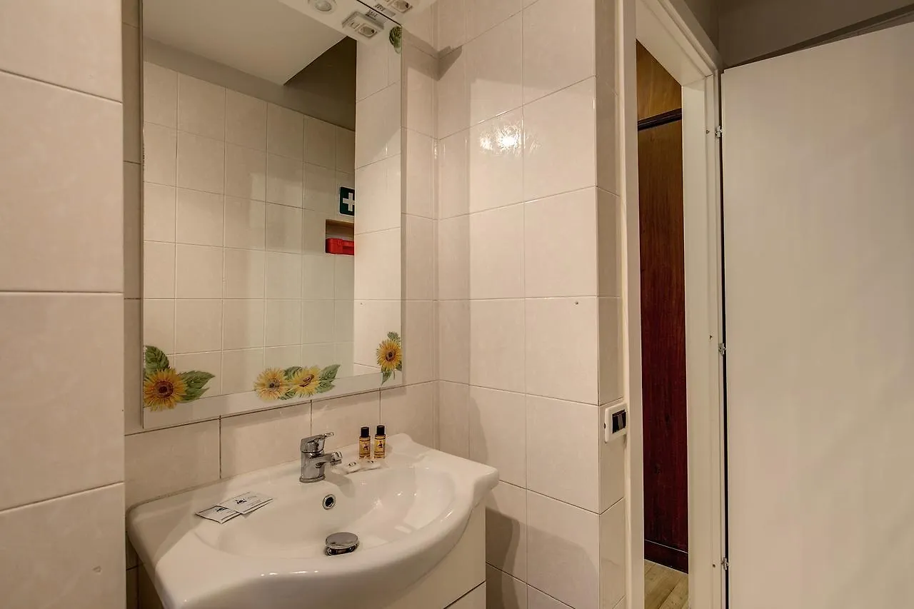 Apartment Mecenate Colosseo Suite Rome